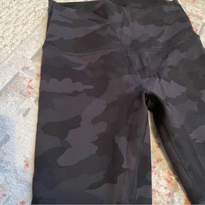 Lululemon Wunder Under